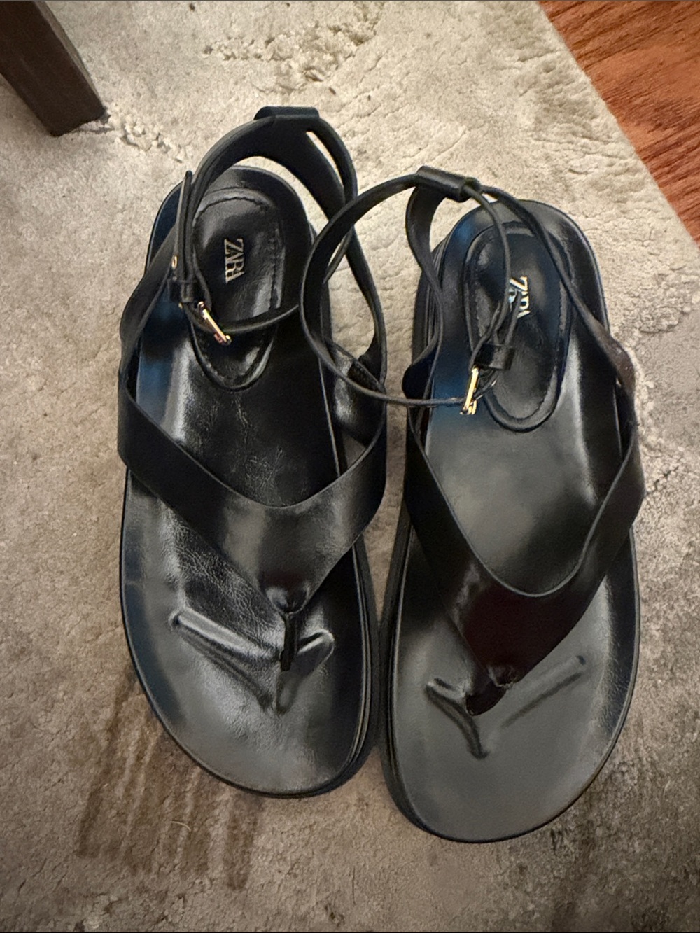ZARA Black Strap Thong Sandals - Picture 3 of 8